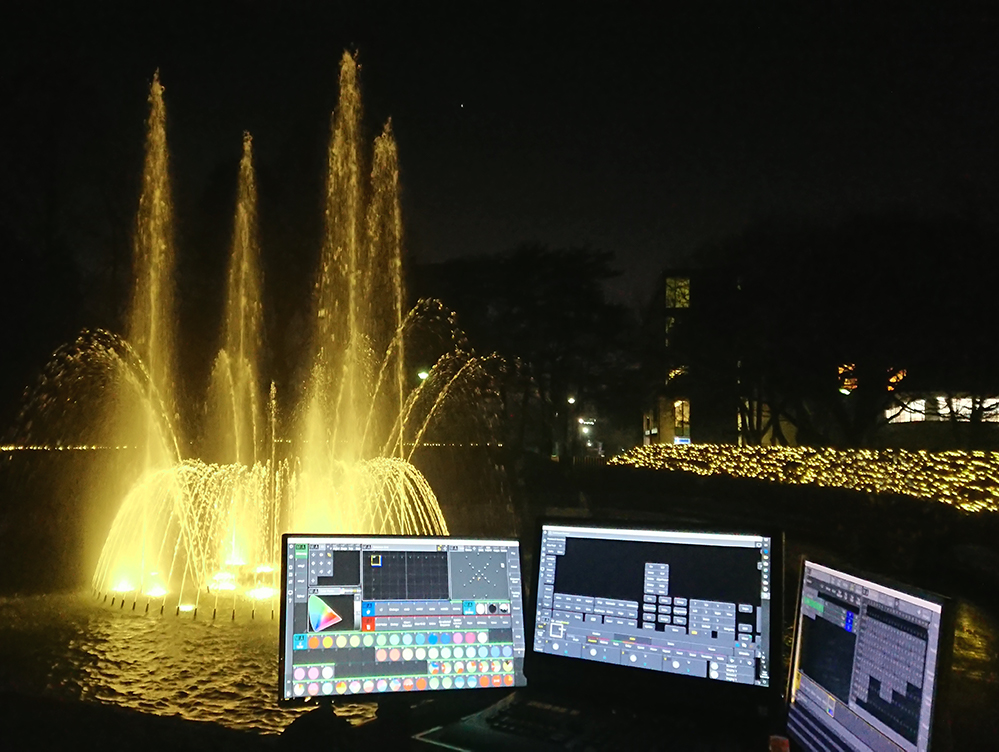 【照明レンタル】日本薬科大学 さいたまキャンパス　水中LED照明 設置・演出（埼玉県）