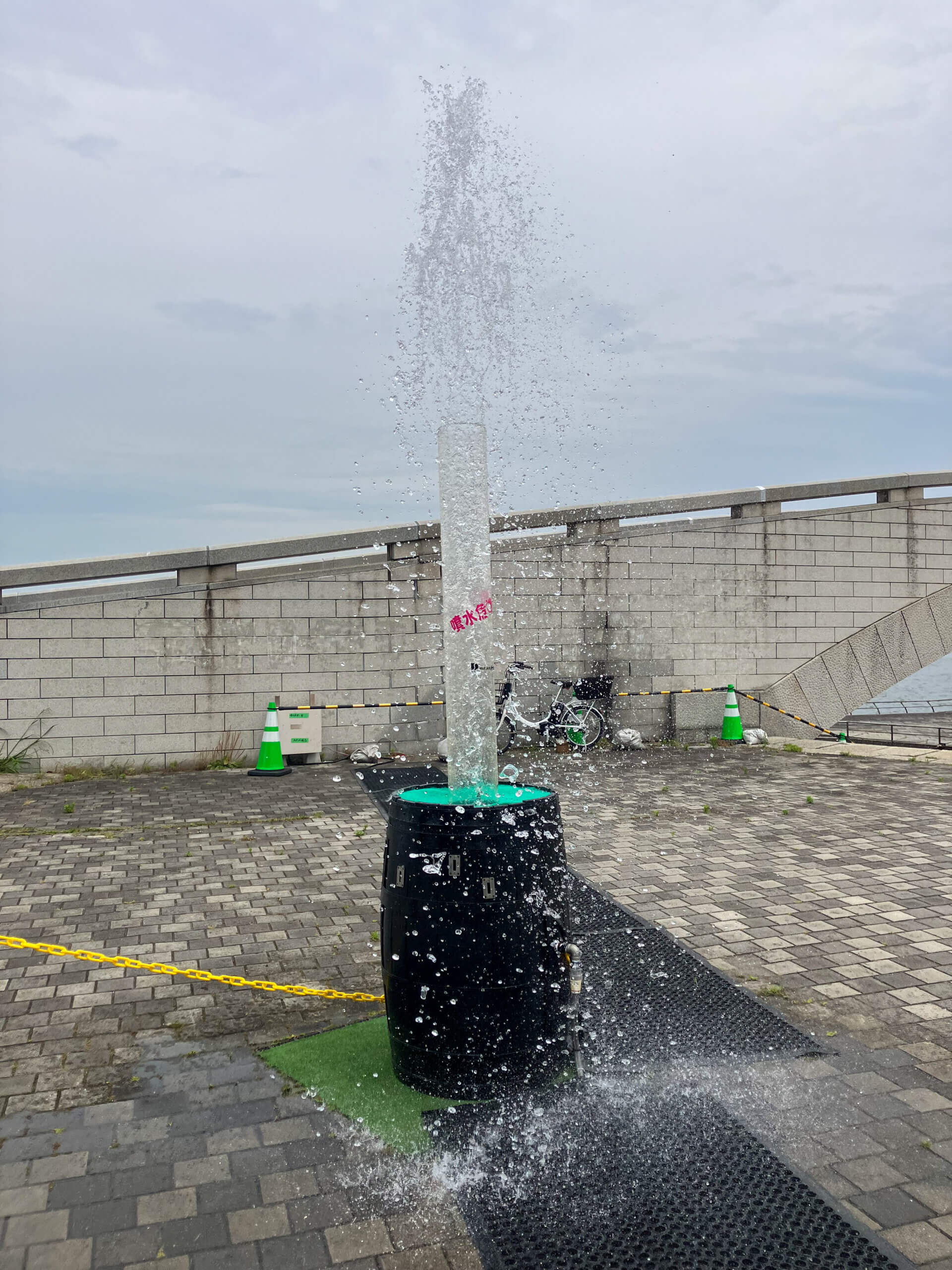 子どもの水遊びレンタル】噴水危機一髪！ | 株式会社ドゥサイエンス